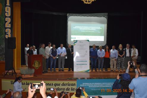 Certificado FM/CoC
